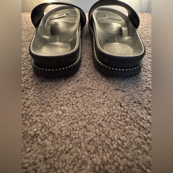 CL by Laundry "Glitter Effect" Sandals - Picture 6 of 7